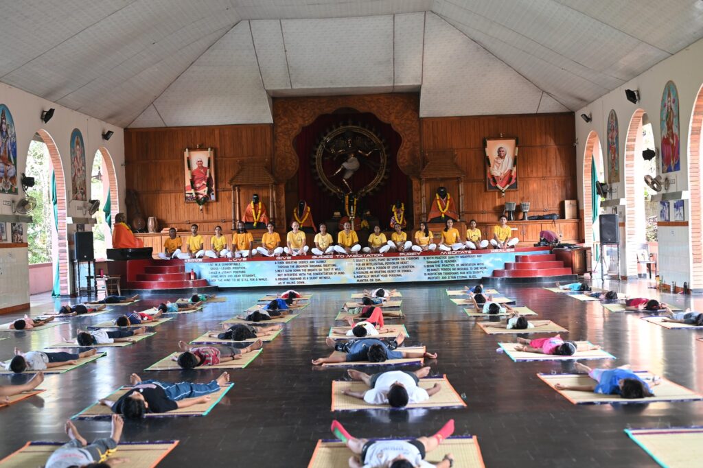Sivananda Yoga Vedanta Dhanwantari Ashram (Kerala) - Yoga Training in india